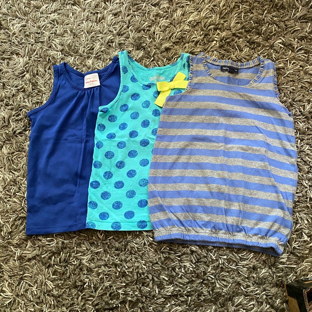 Lot of tanks